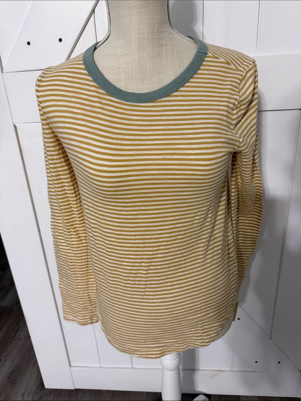 Women’s Madewell long sleeve